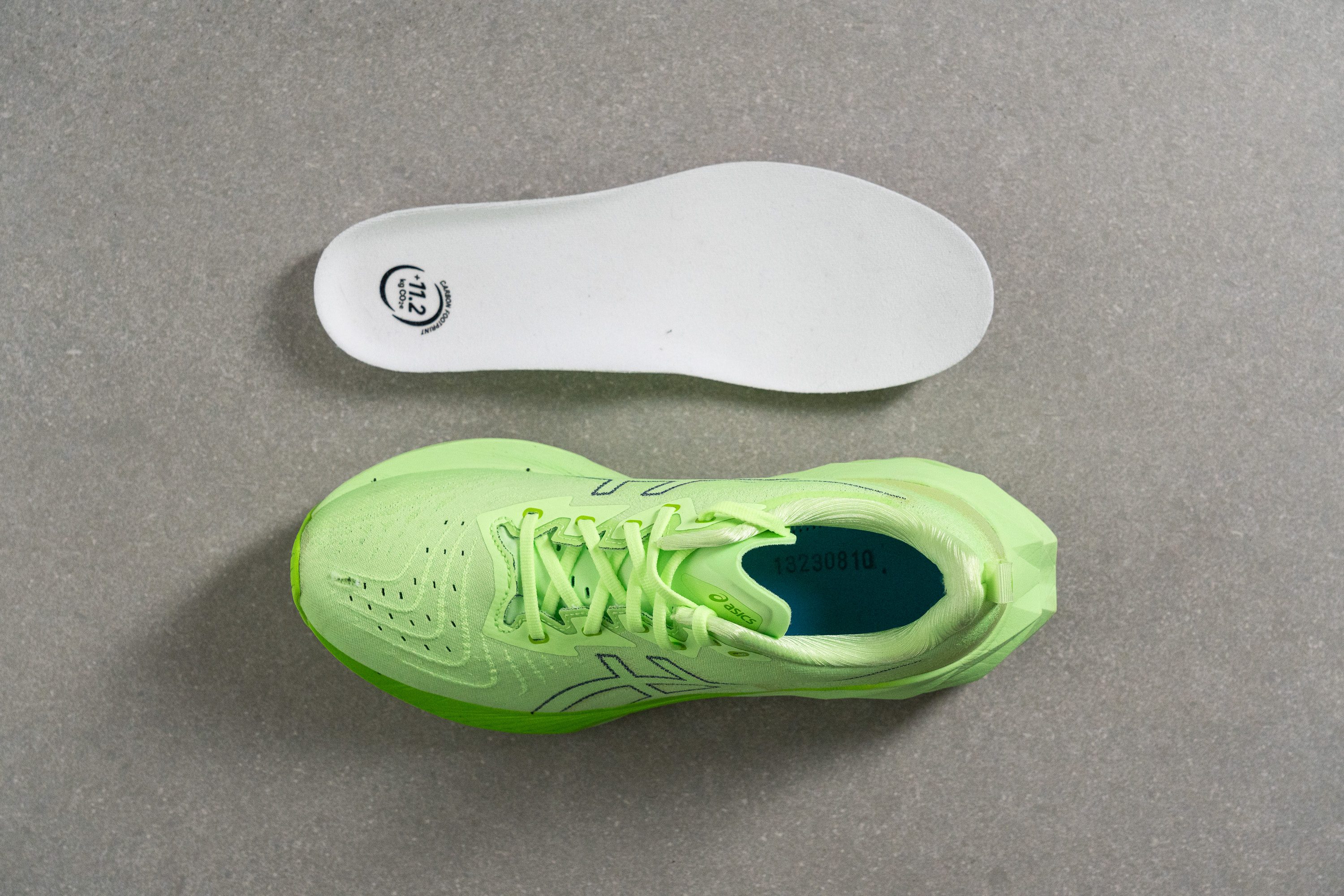 ASICS Novablast 4 Removable insole