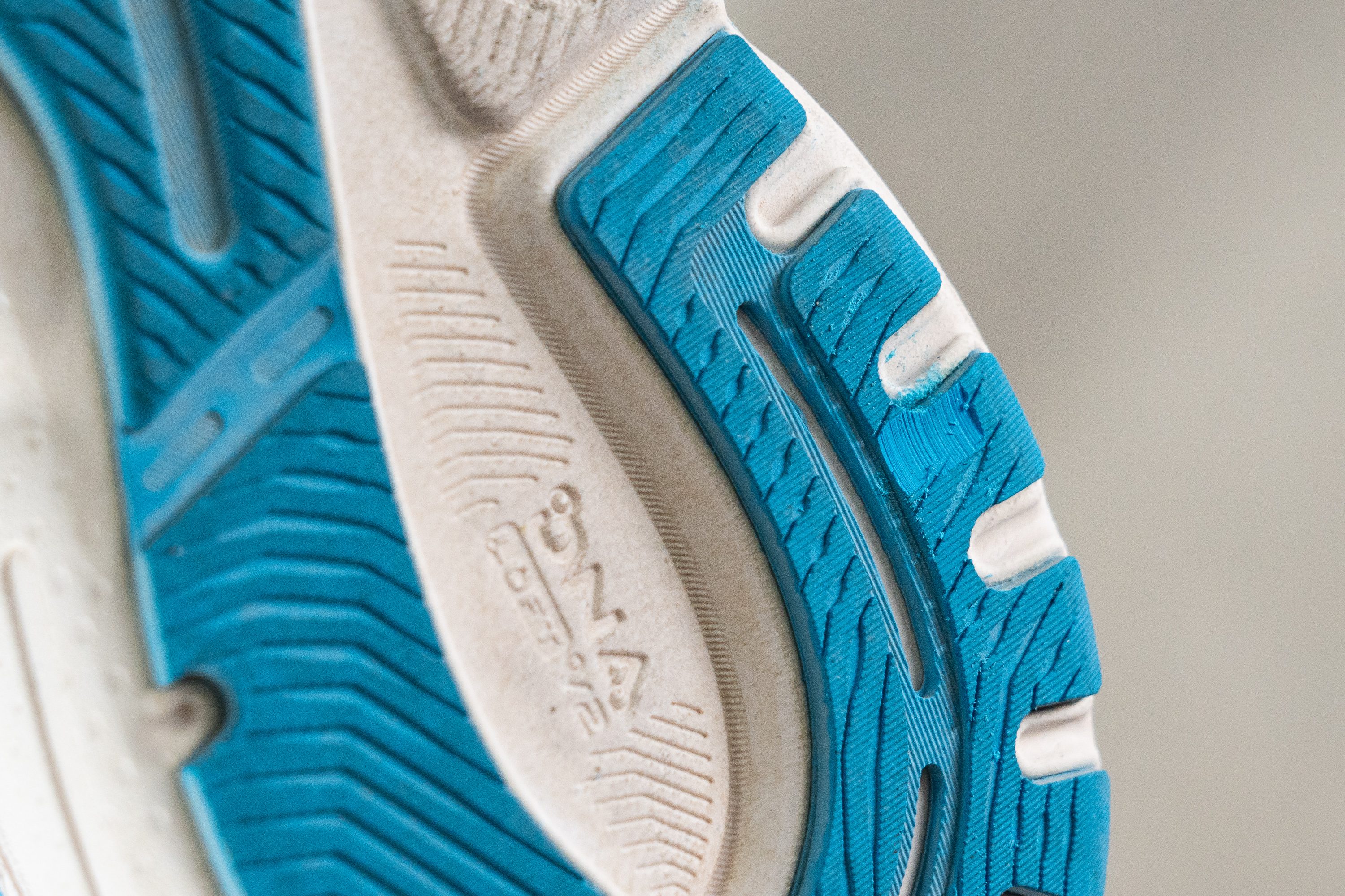 Brooks Adrenaline GTS 23 Outsole durability