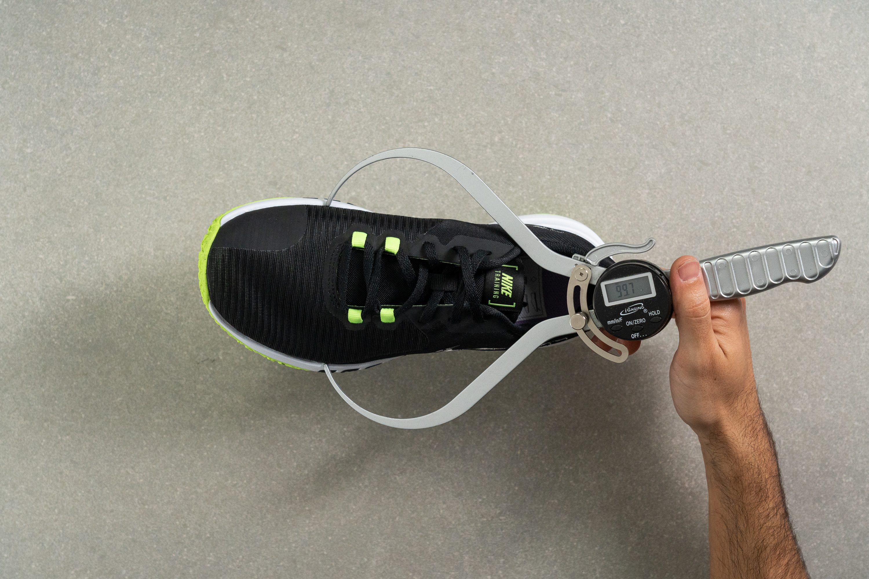 nike-flex-control-4-toebox-width.JPG