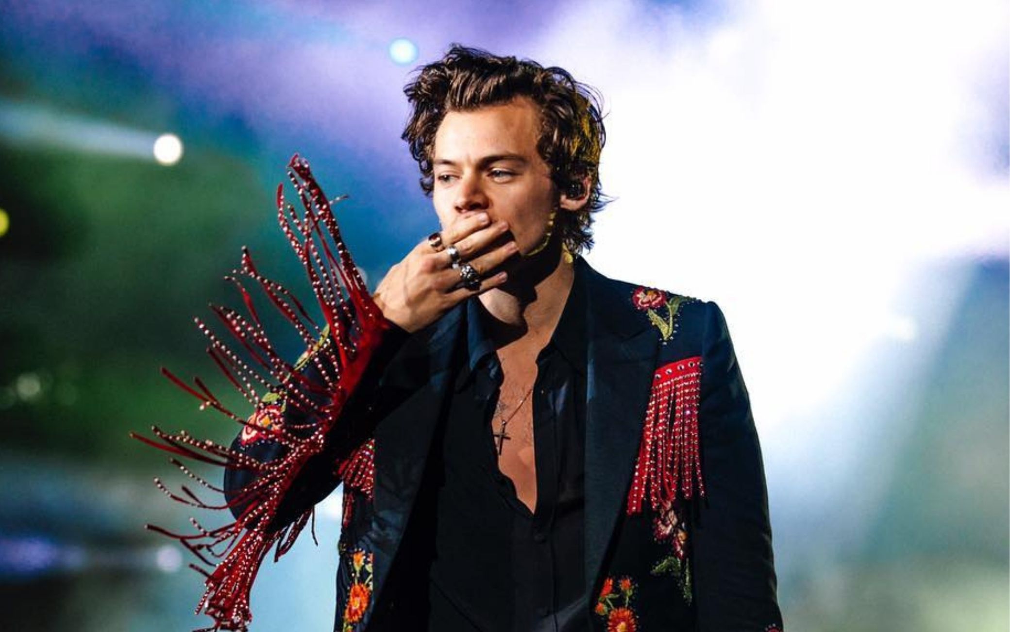 Harry Styles có màn chạy hoàn hảo tại giải Marathon Tokyo